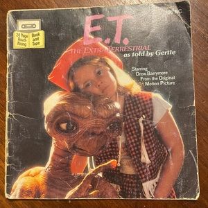 Vintage E. T. Extra terrestrial 24 page read a long book no tape included retro